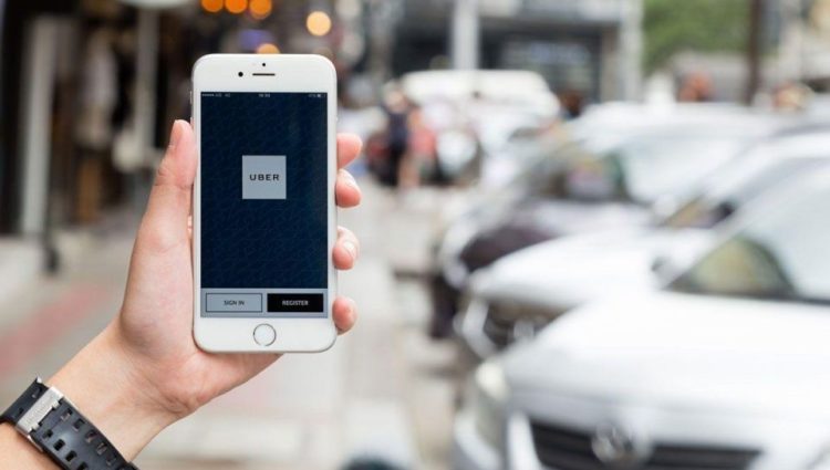 Uber said to eye valuation topping $100bn in share offering