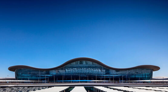 Abu Dhabi prepares 17,000 workers for Midfield Terminal opening